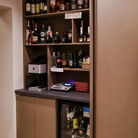 Sohaz Panzio Es Apartmanhaz 4* Szolnok