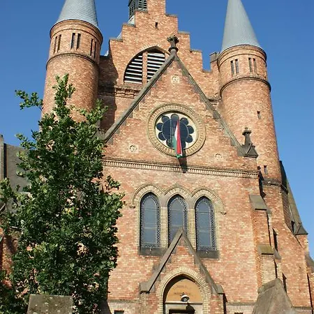 Sohaz Panzio Es Apartmanhaz Bed & Breakfast Szolnok