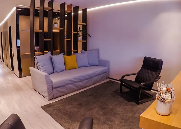 Sohaz Panzio Es Apartmanhaz